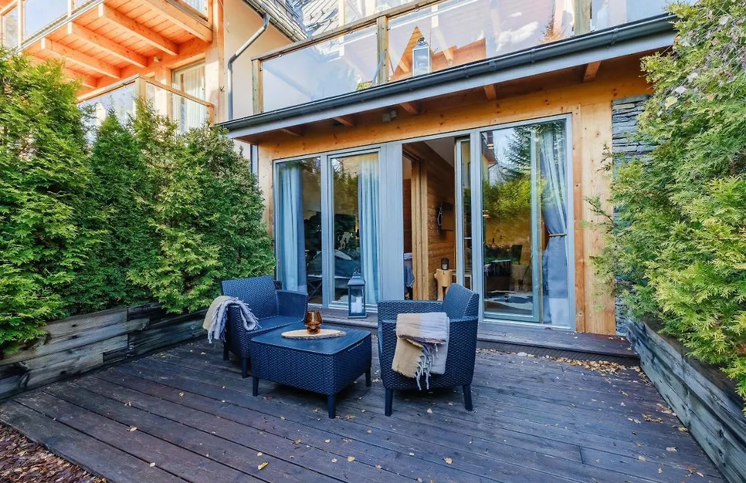 Apartamenty Pod Giewontem GAWRA - piękny apartament z tarasem, sauną i jacuzzi w cenie pobytu - 5 min pieszo do Krupówek-1